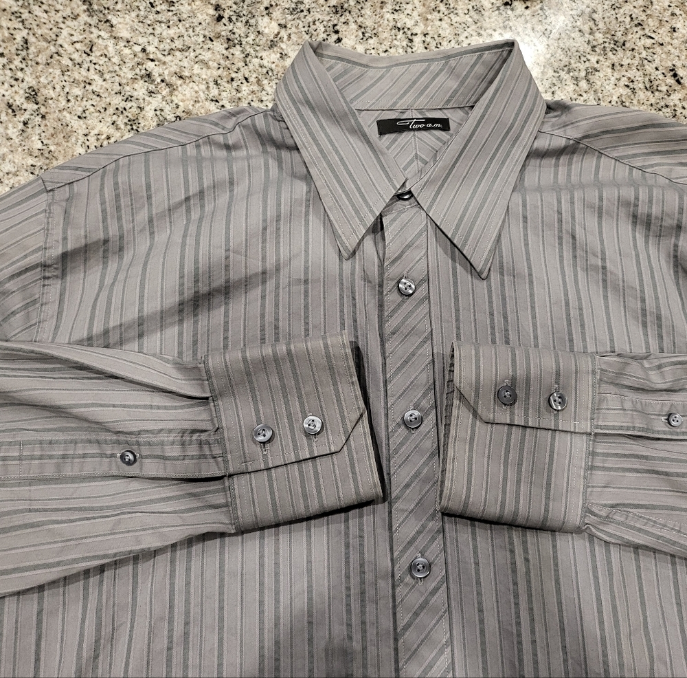 👔 Two A.M. Men’s Dress Shirt – Size XL